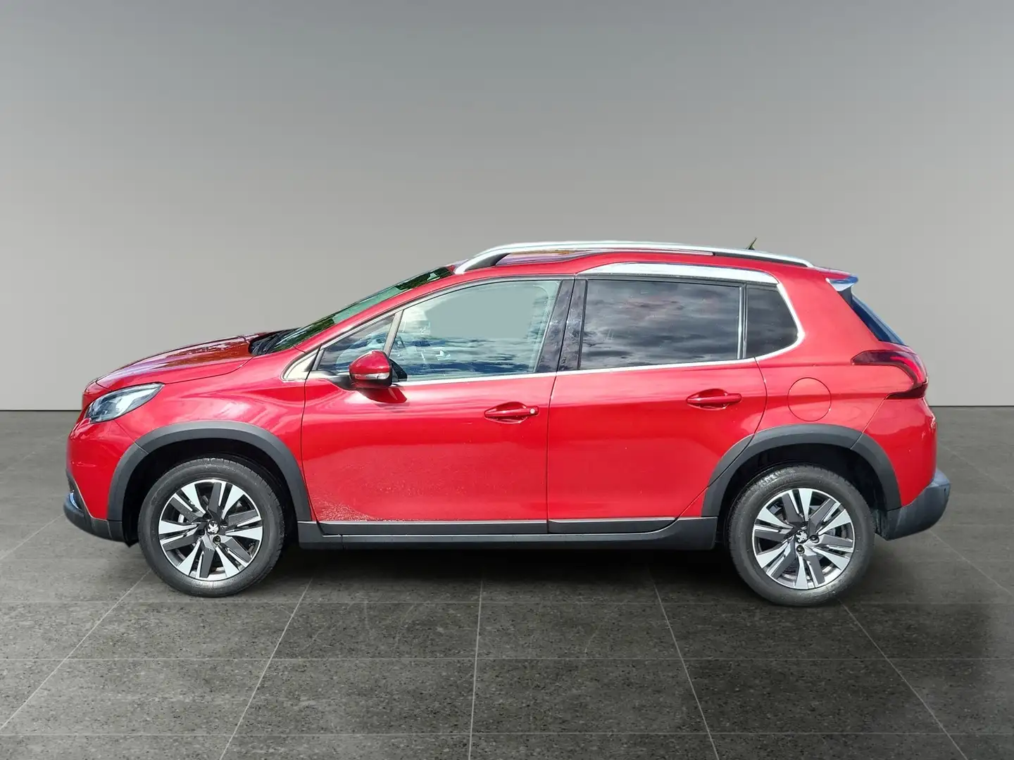 Peugeot 2008 1,2 PureTech 110 S&S Aut. Allure Rot - 2