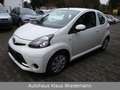 Toyota Aygo (X) 1,0-l-VVT-i Cool - 1.Hd./orig. 42 TKM Blanc - thumbnail 1