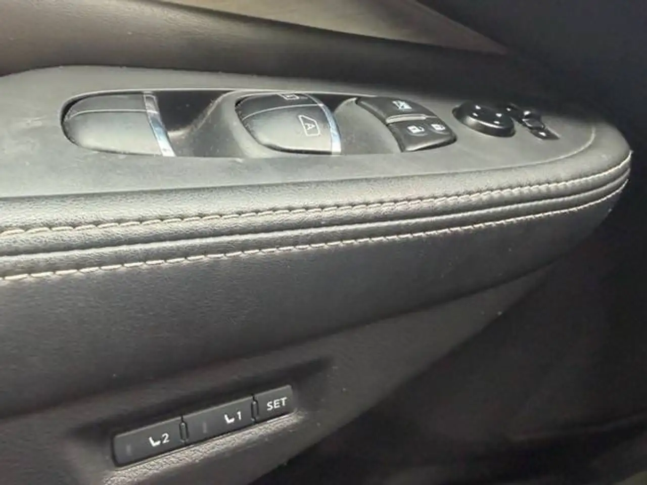 Nissan Murano photo Nissan Murano