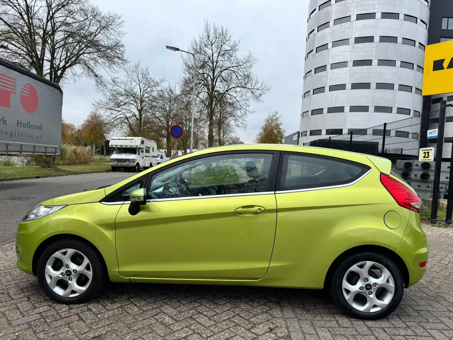 Ford Fiesta 1.4 Titanium Groen - 2