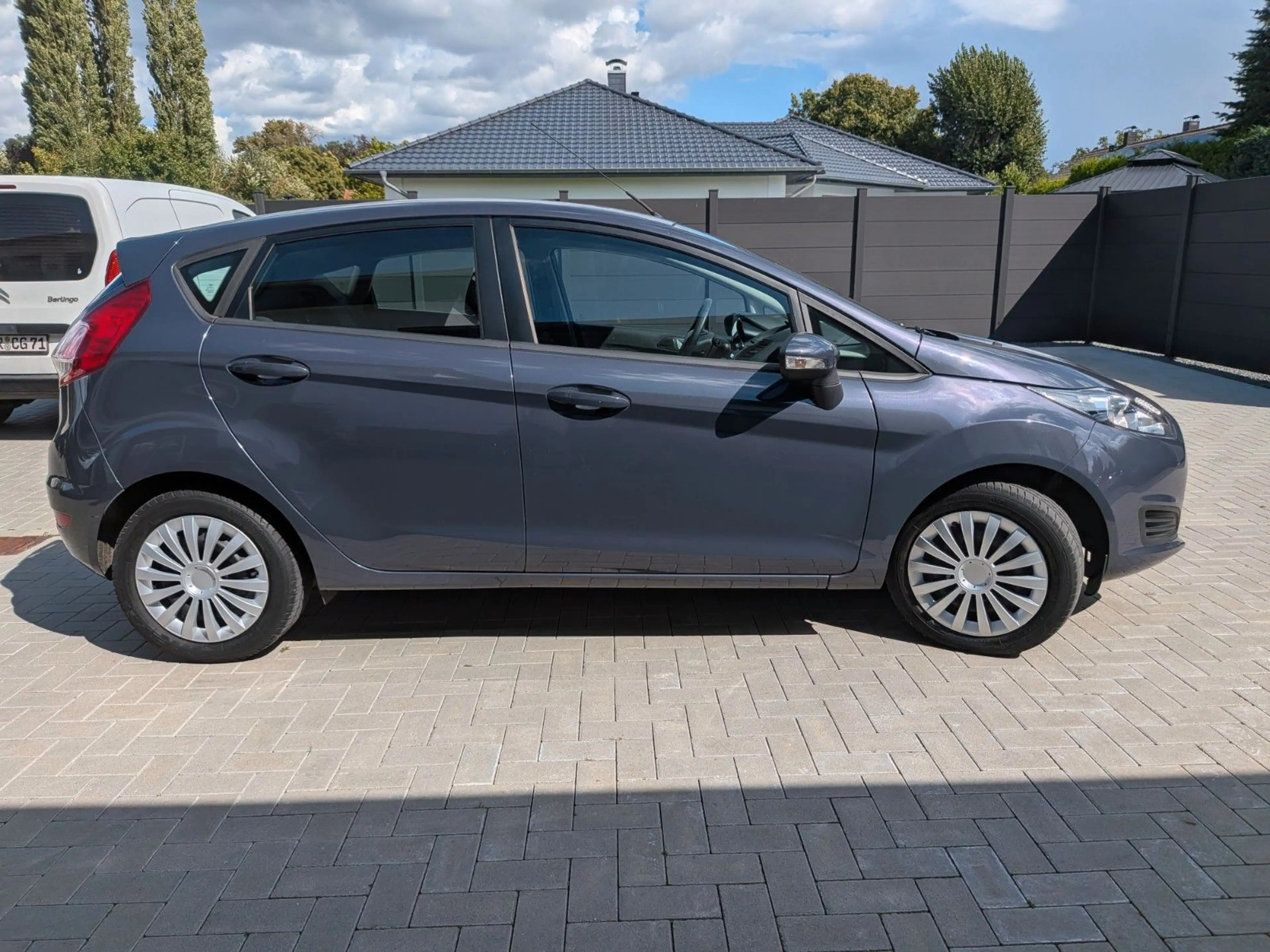 Ford Fiesta Trend*Klima*nur 58000 Km — photo 7
