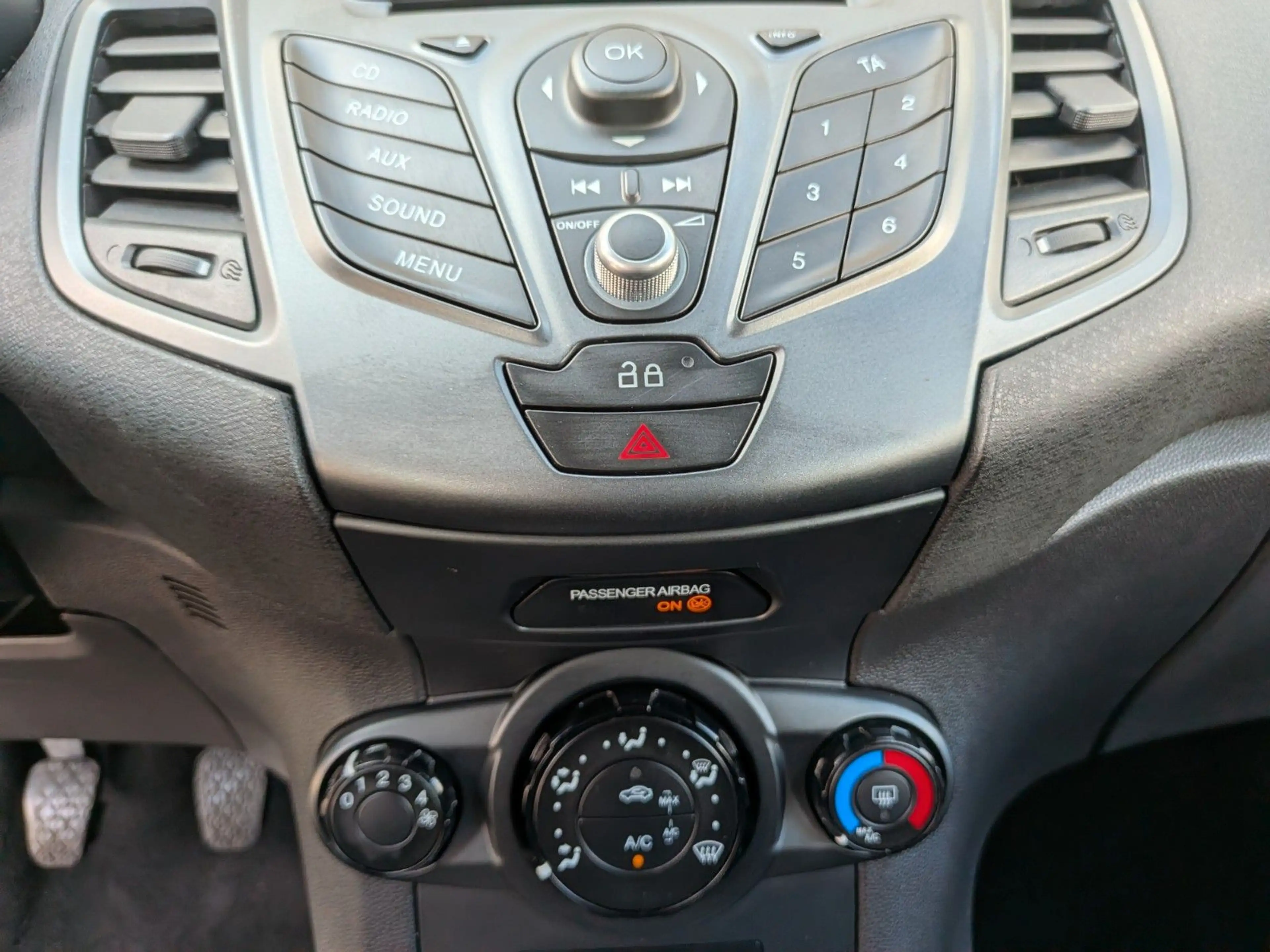 Ford Fiesta Trend*Klima*nur 58000 Km — photo 17