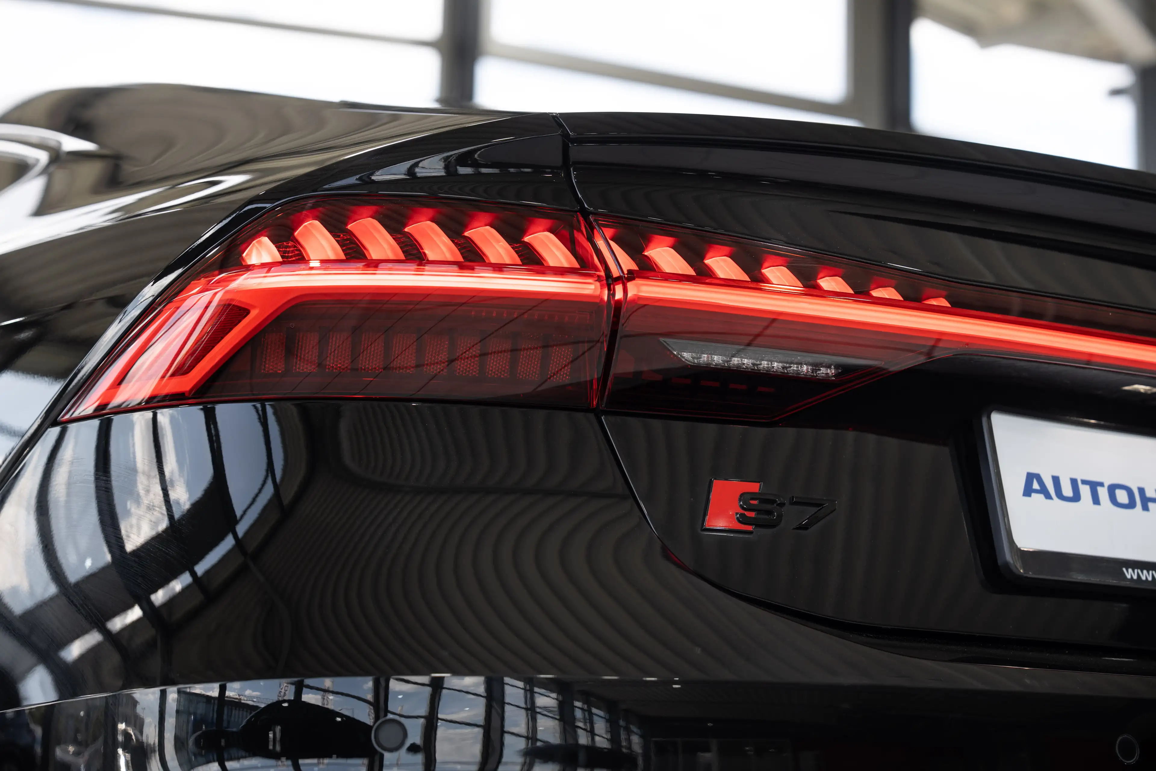 Audi S7 Sportback 3.0 TDI quattro*SPORT-FAHRWERK*HUP* — photo 9