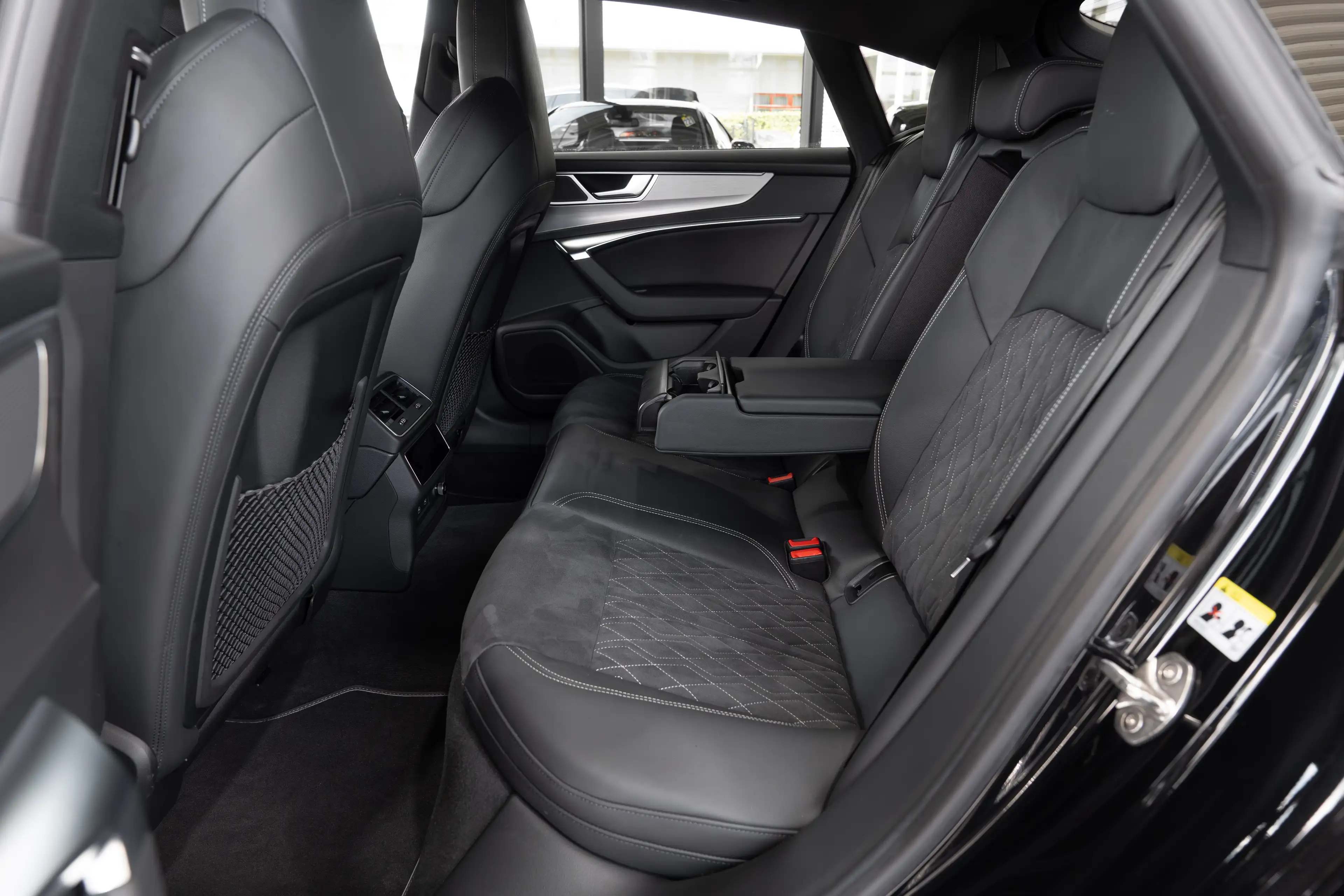 Audi S7 Sportback 3.0 TDI quattro*SPORT-FAHRWERK*HUP* — photo 14