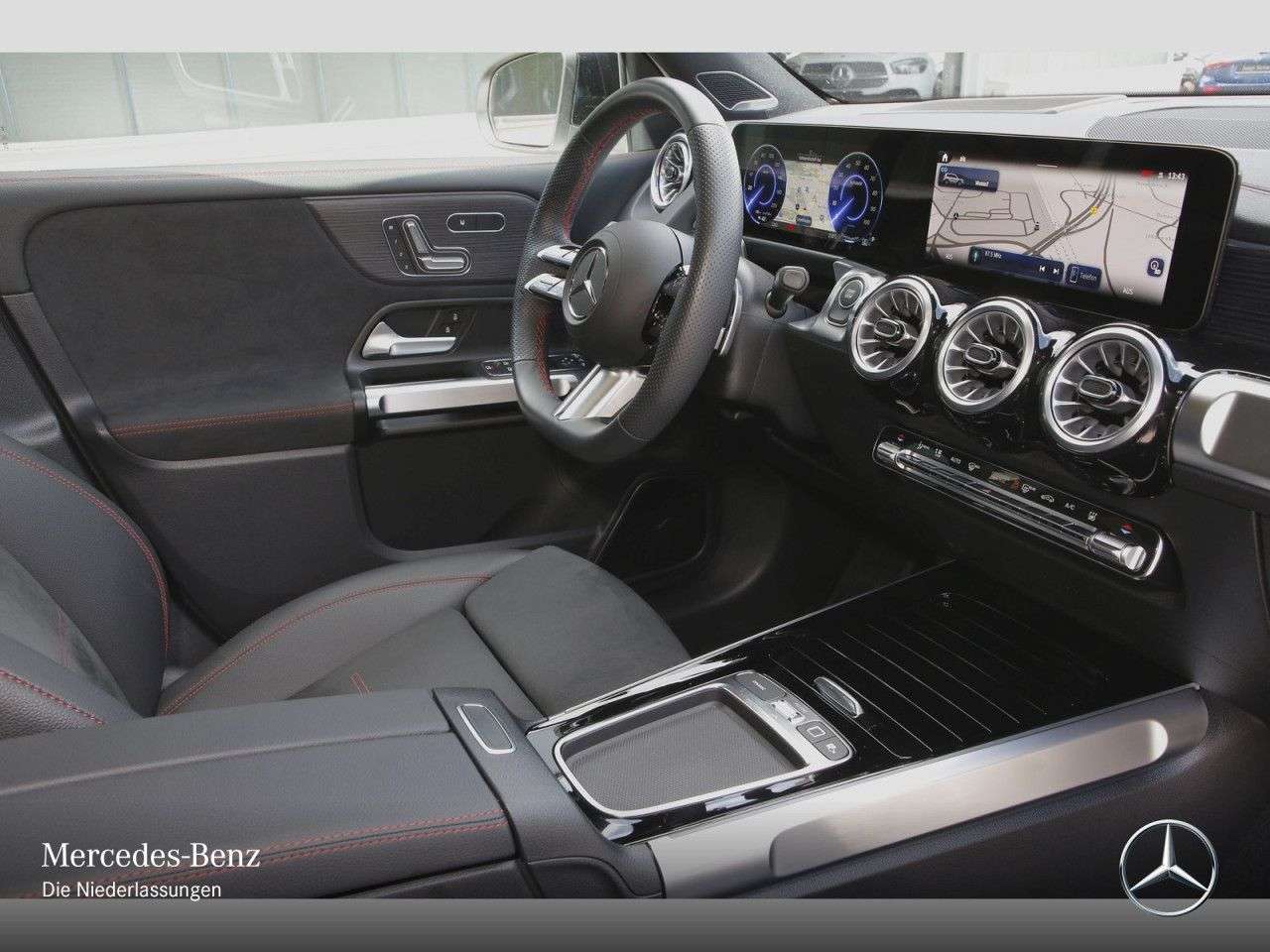 Mercedes-Benz EQB