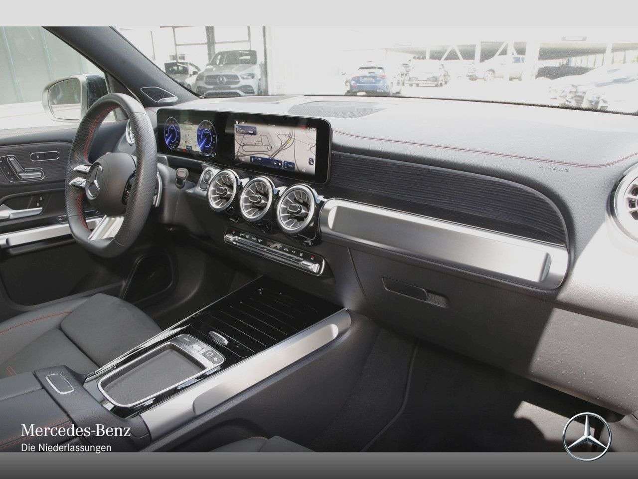 Mercedes-Benz EQB