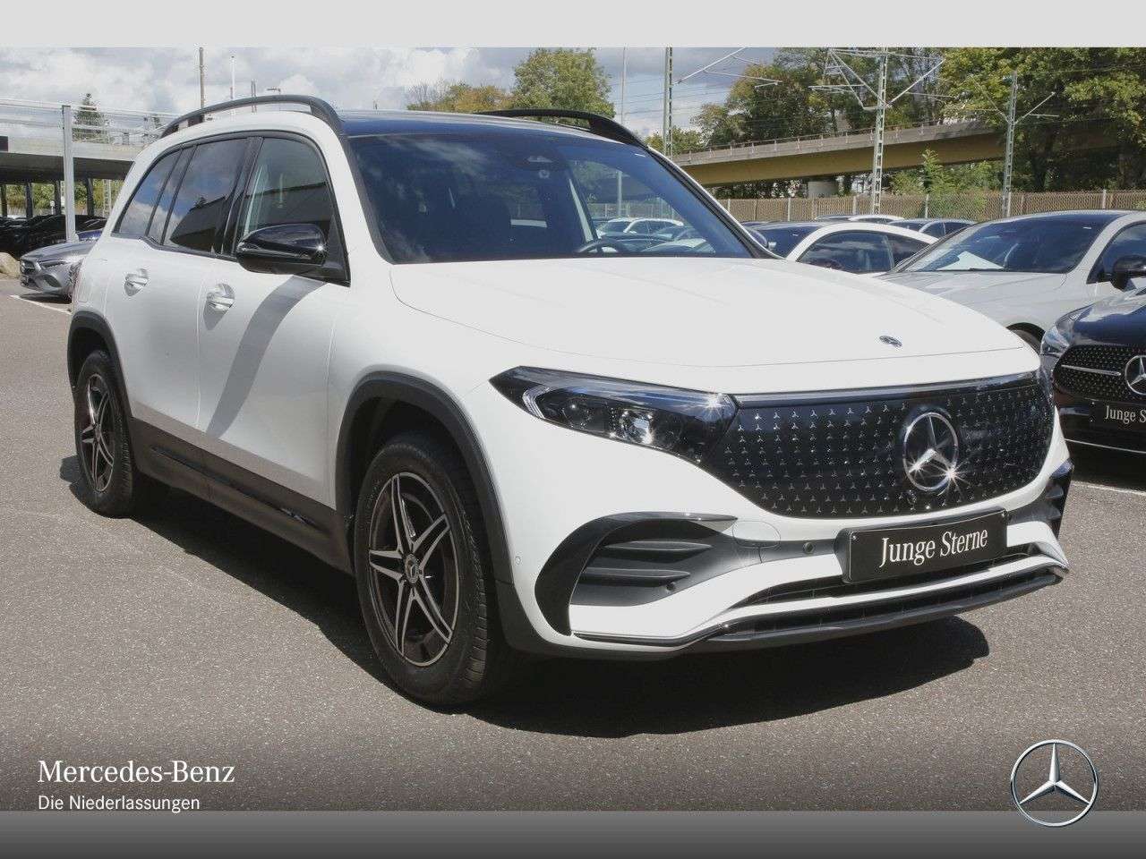 Mercedes-Benz EQB
