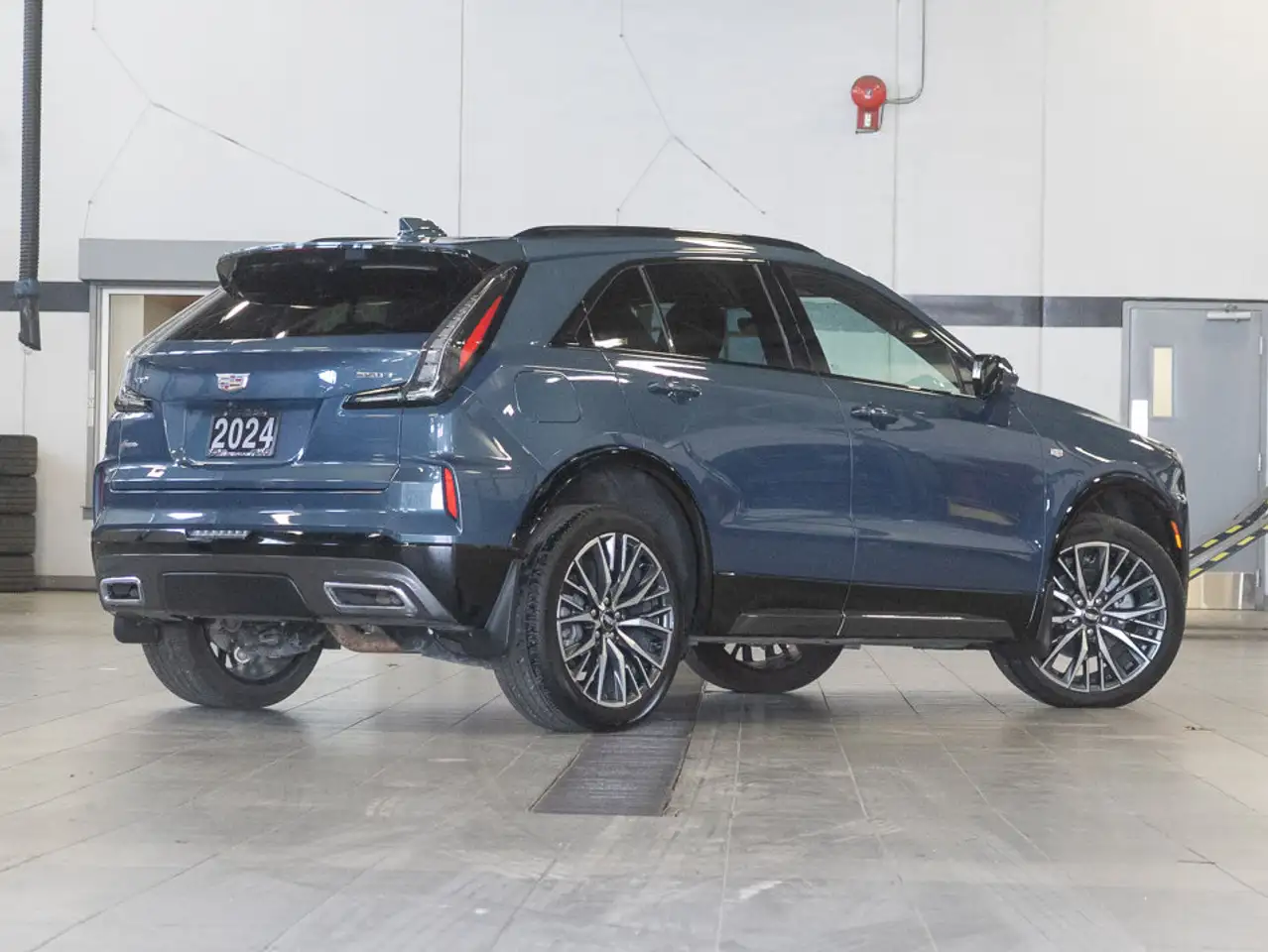 Cadillac XT4 снимка Cadillac XT4