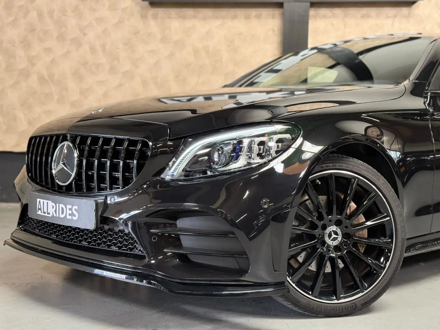 Mercedes-Benz C 180 Coupé Premium Plus Pack AMG Night | Virtual dash | Negro - 2