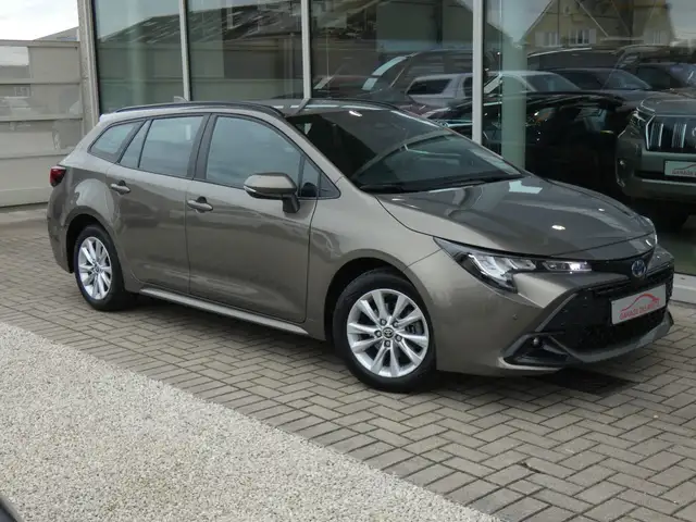 Toyota Corolla 1.8 Hybrid 140pk +Parkeersensoren +Zetelverwarming