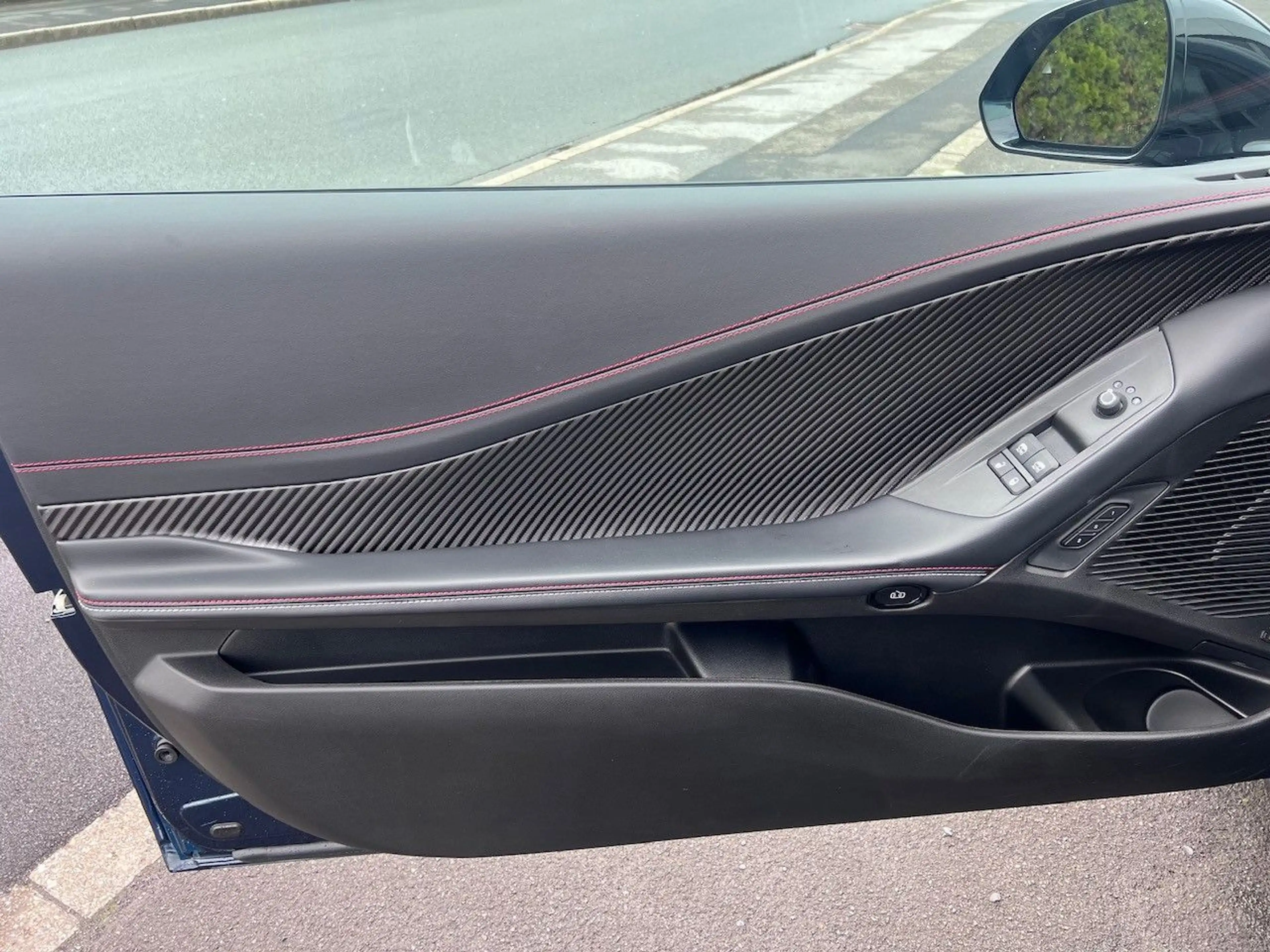 Dodge Charger Daytona EV Scat/ Track/ Plus/Carbon/ Sun — photo 8