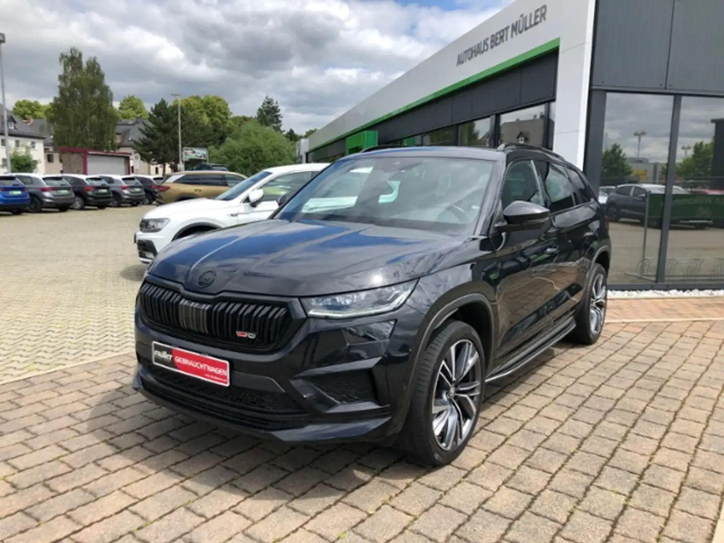 Skoda Kodiaq RS 4x4 DSG Matrix Nav AHK St.Hzg Schwarz - 2