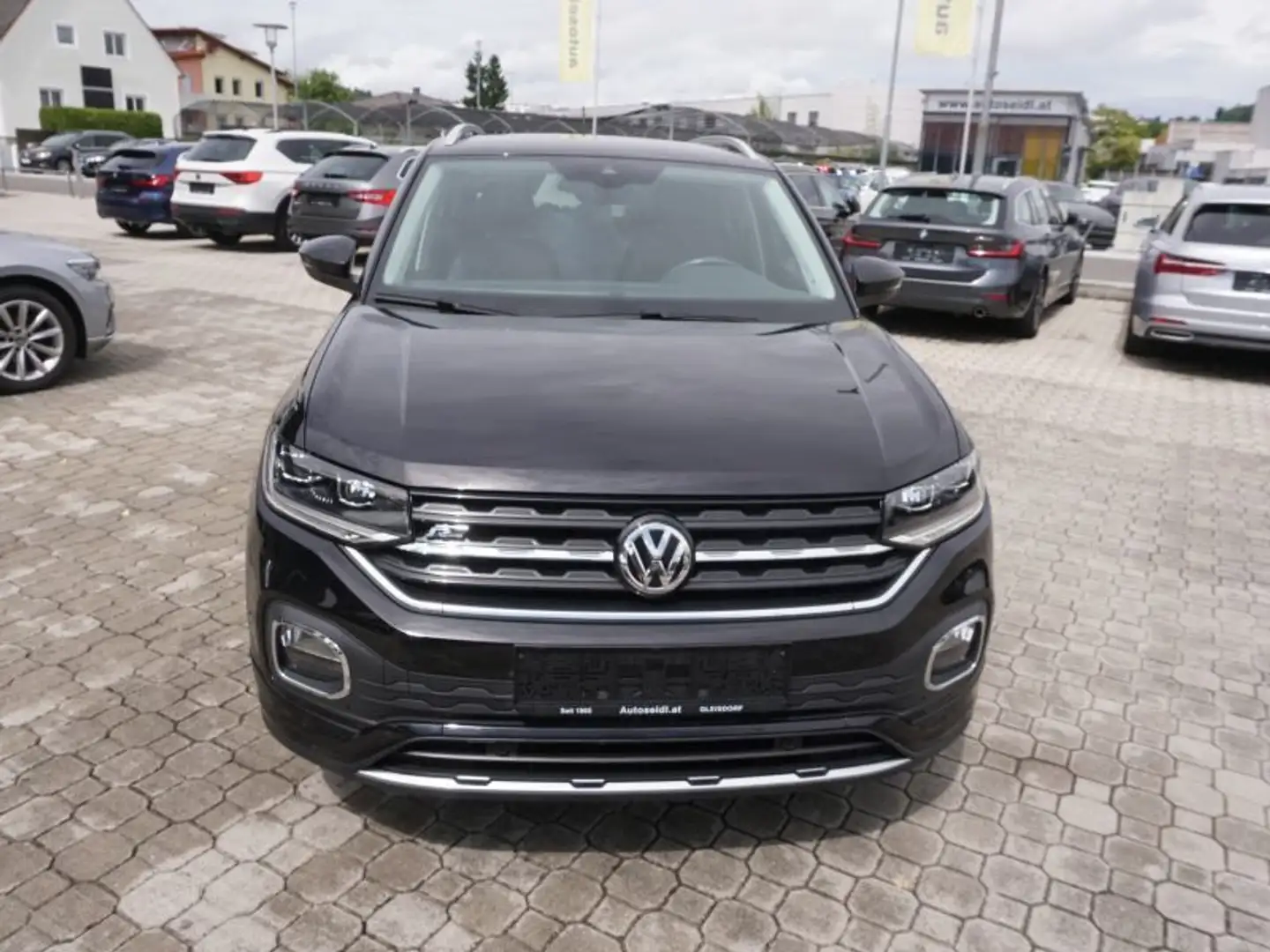 Volkswagen T-Cross 1,0 TSI Style *R-LINE+LED+VIRTUAL* Schwarz - 2