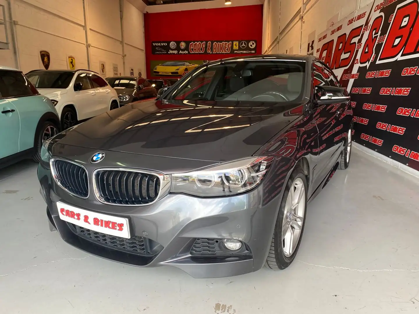 BMW 318 318dA Gran Turismo Grau - 2