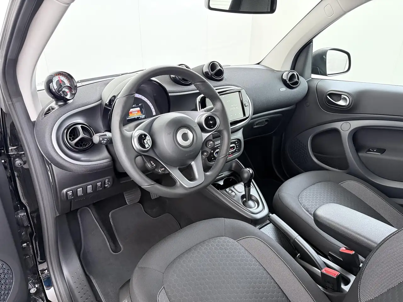 smart forTwo 2024