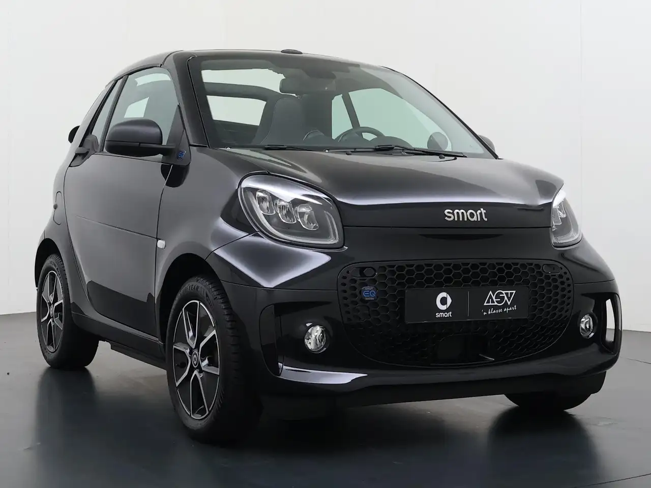smart forTwo 2024 — фото 11