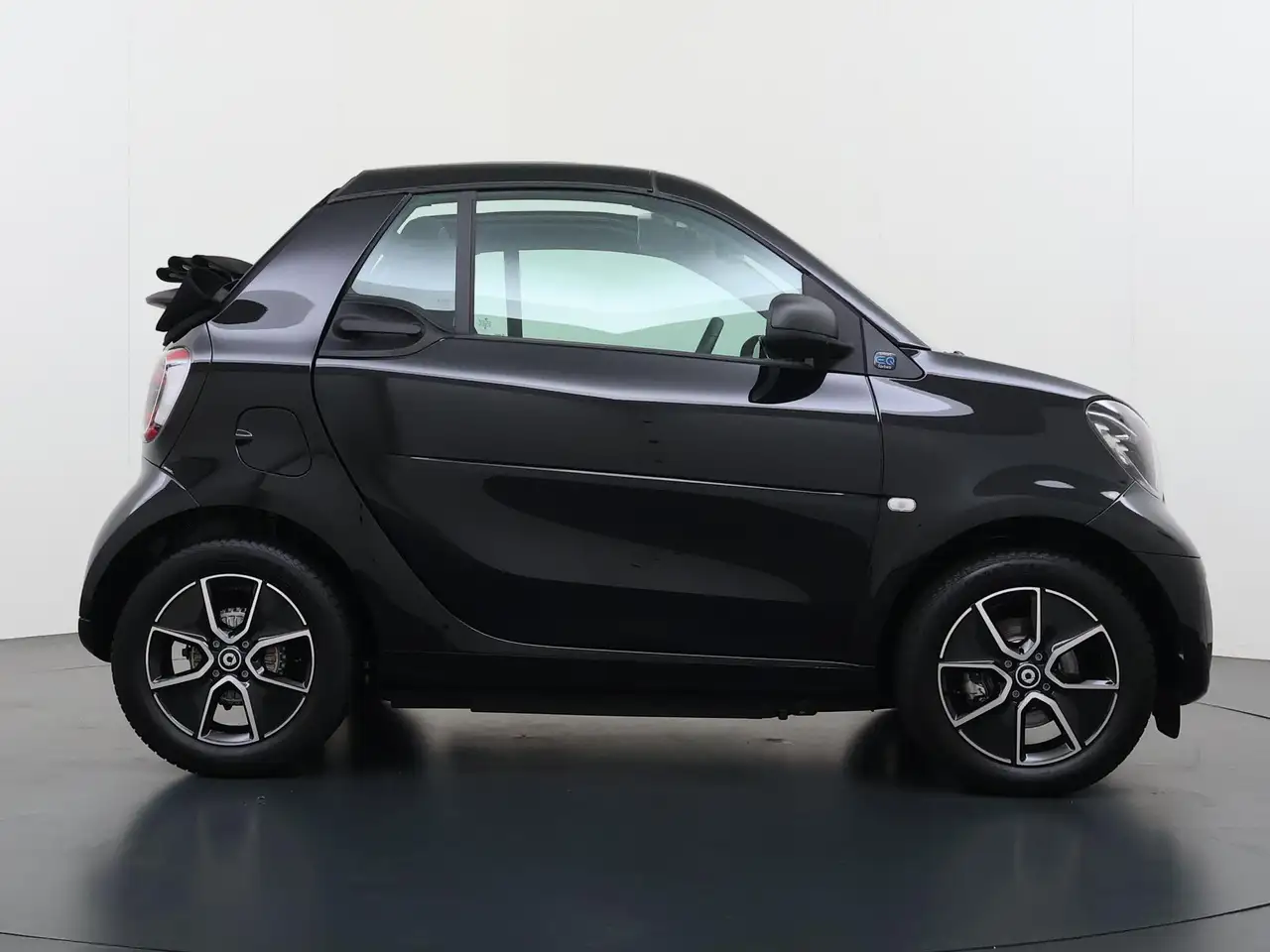 smart forTwo 2024 — фото 10