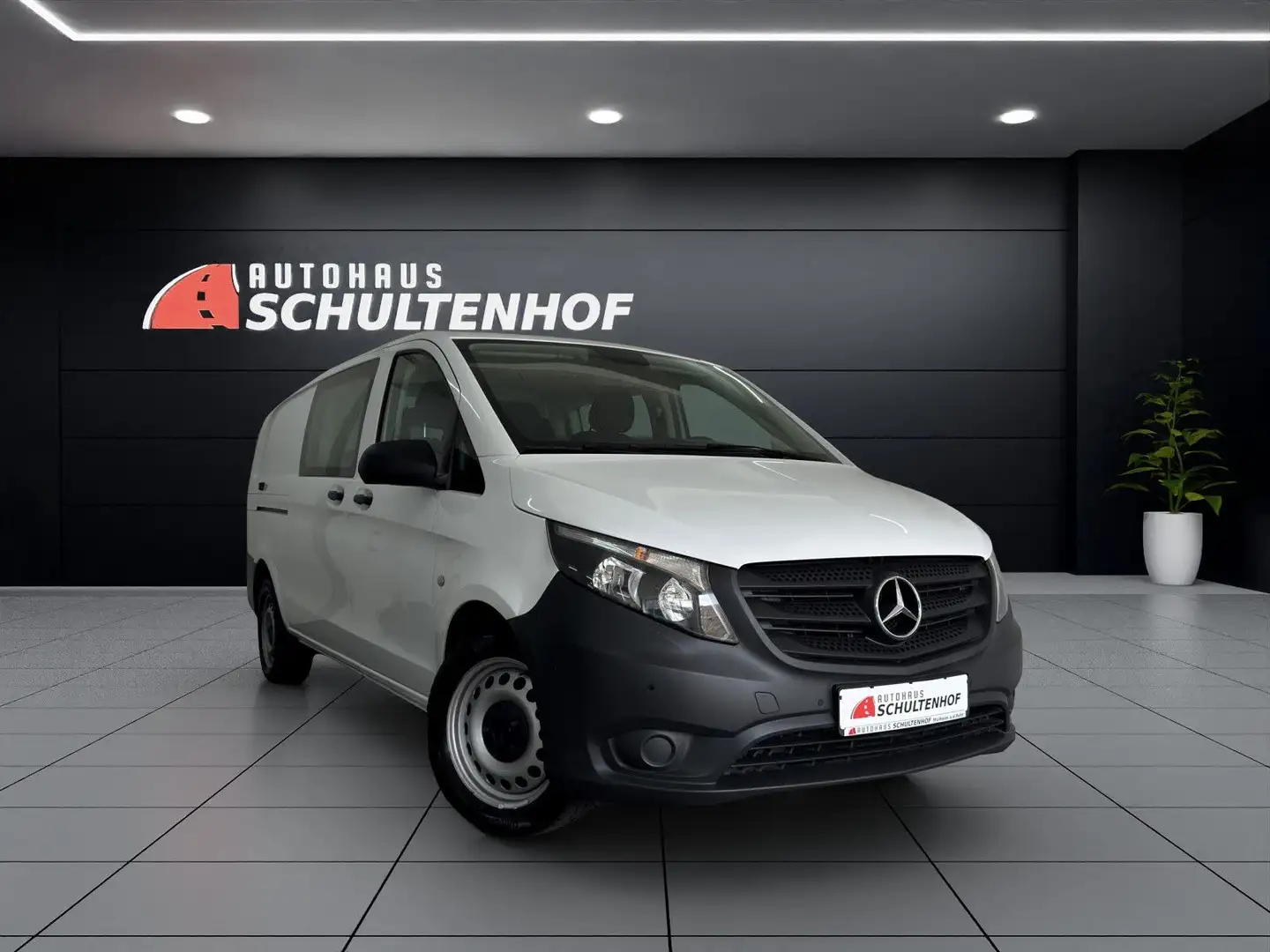 Mercedes-Benz Vito 116 4x4 extralang MIXTO*9G-Tronic*StHz*1-HA Wit - 1