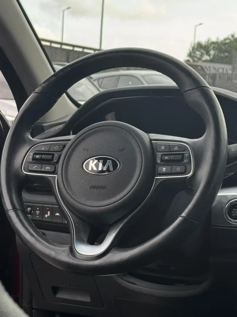 Kia Niro 1.6 HEV Emotion - 2