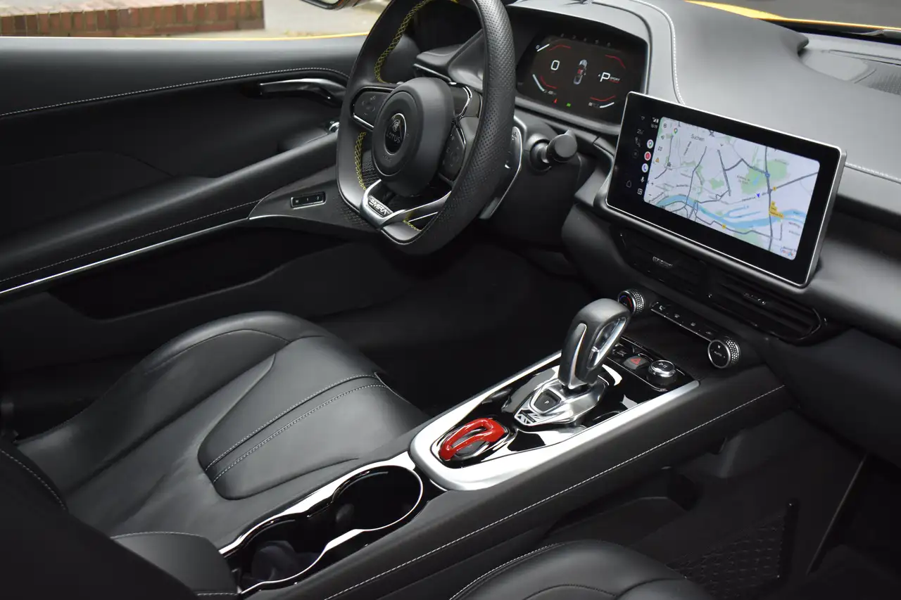 Lotus Emira 2024