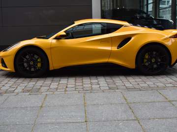 First Edition | LETZTER LOTUS VERBRENNER |WIE NEU|