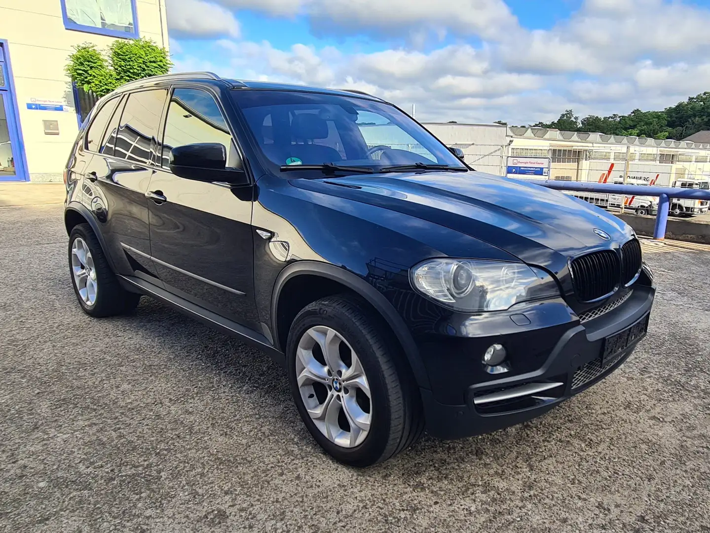 BMW X5 3.0d Schwarz - 1