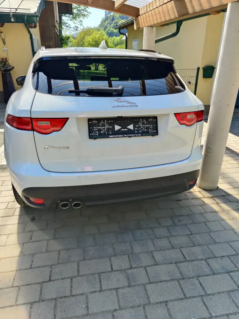 Jaguar F-Pace F-Pace 20d AWD R-Sport Aut. R-Sport Weiß - 2