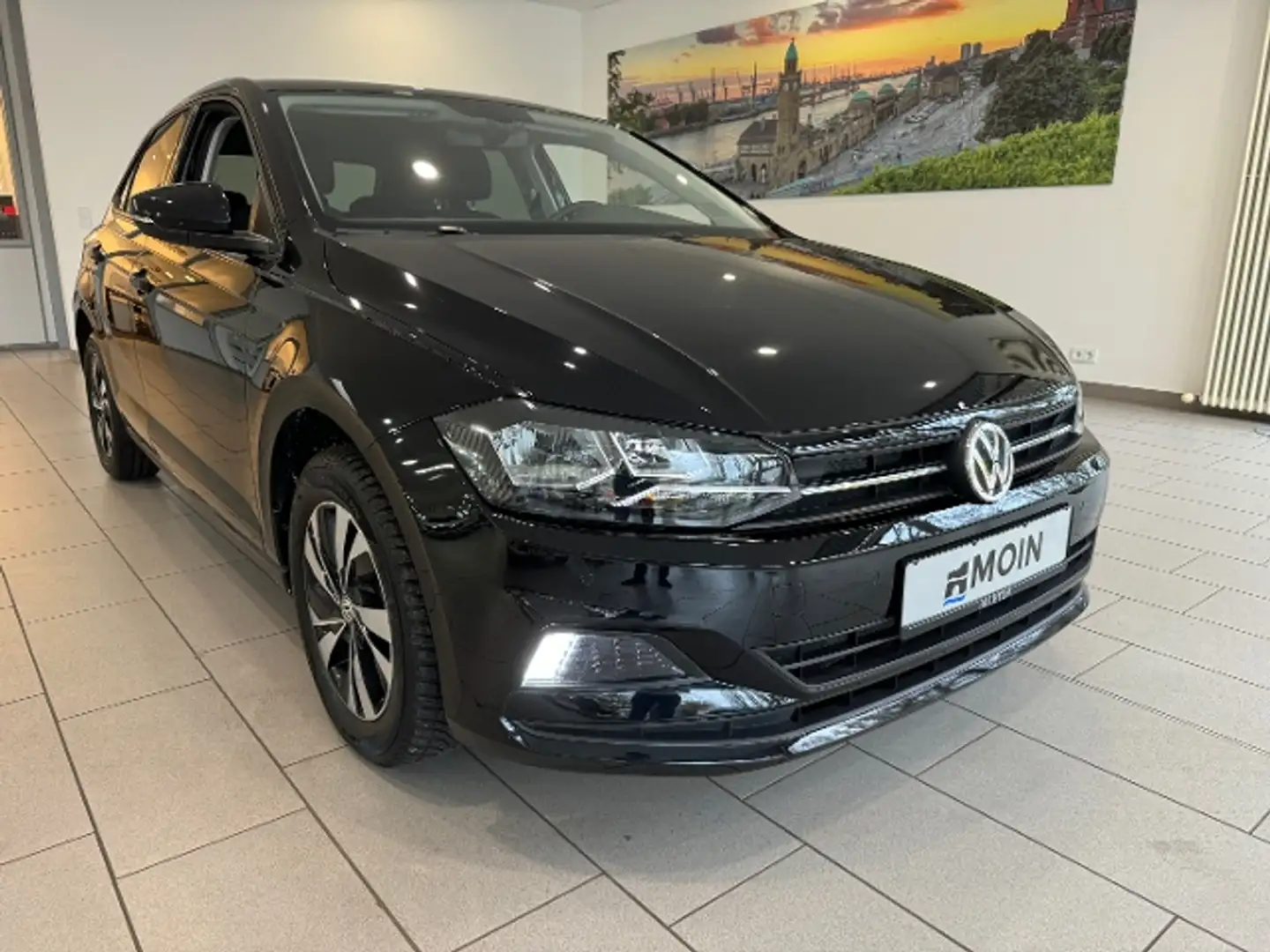 Volkswagen Polo 1.0 TSI DSG Comfortline Navi PDC SHZ Zwart - 2