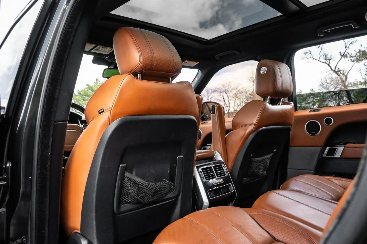 Land Rover Range Rover Sport снимка Land Rover Range Rover Sport