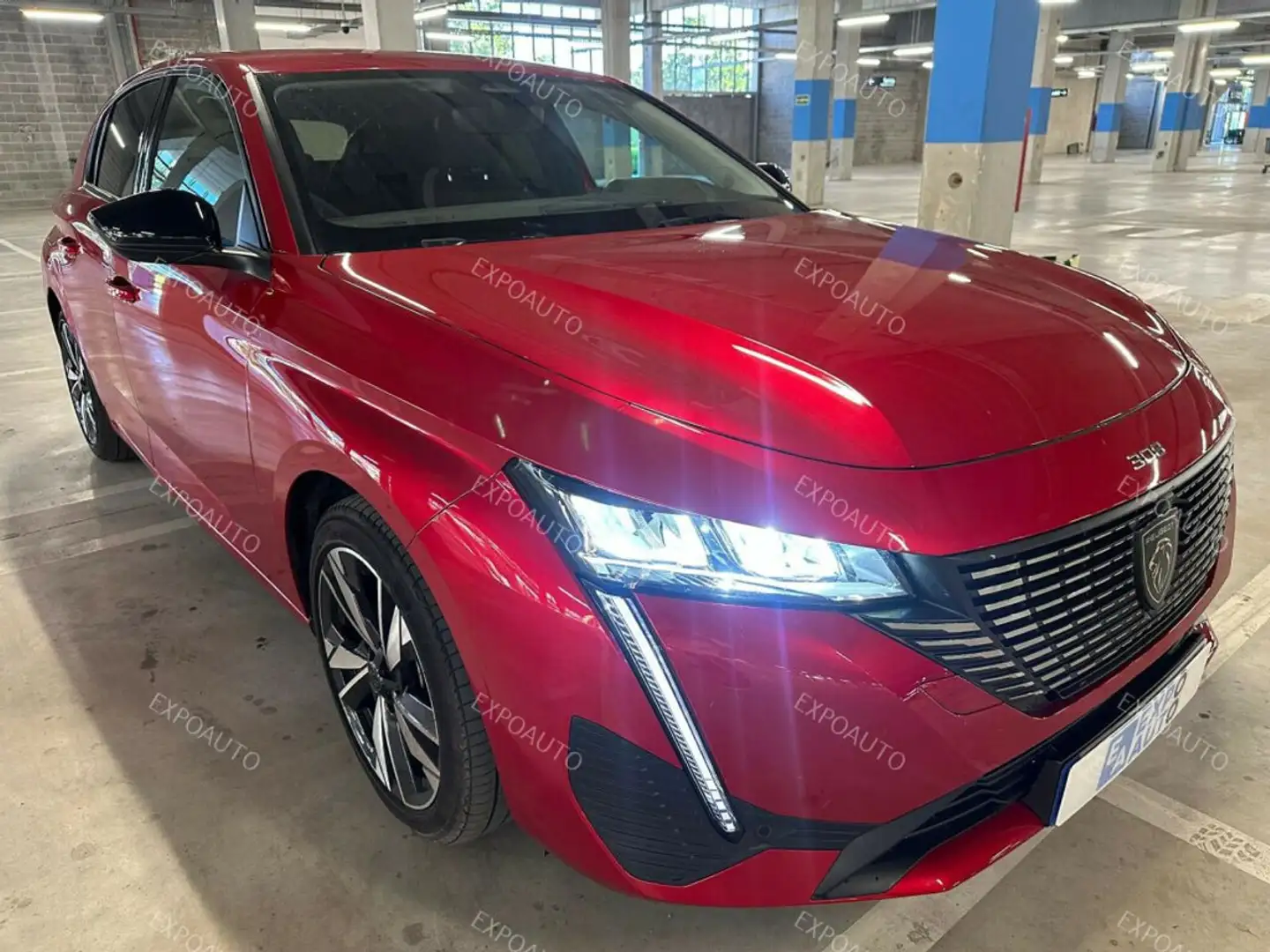 Peugeot 308 1.2 PureTech S&S Allure Pack 130 Burdeos - 1