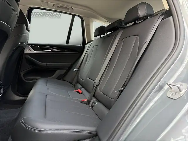 BMW X3 20d xDrive Standheizung | Sportsitze Fahrer / Beif Ansicht 11