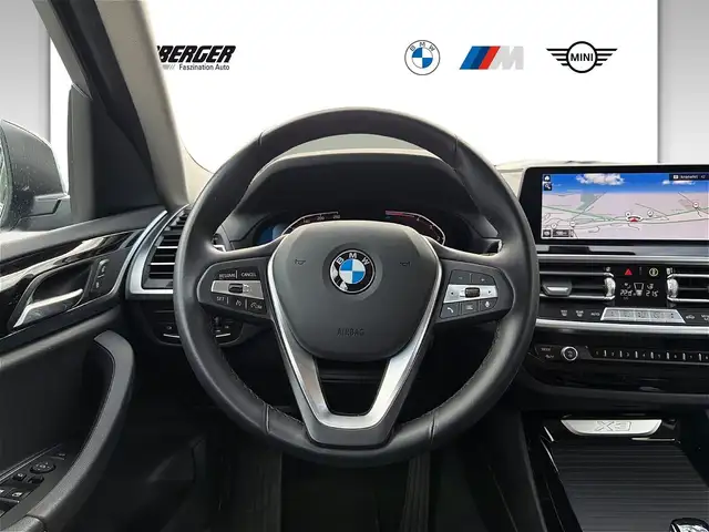 BMW X3 20d xDrive Standheizung | Sportsitze Fahrer / Beif Ansicht 9