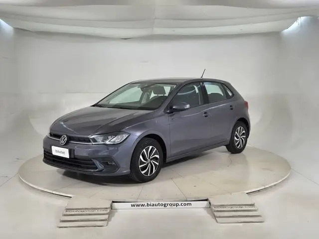 Volkswagen Polo main image