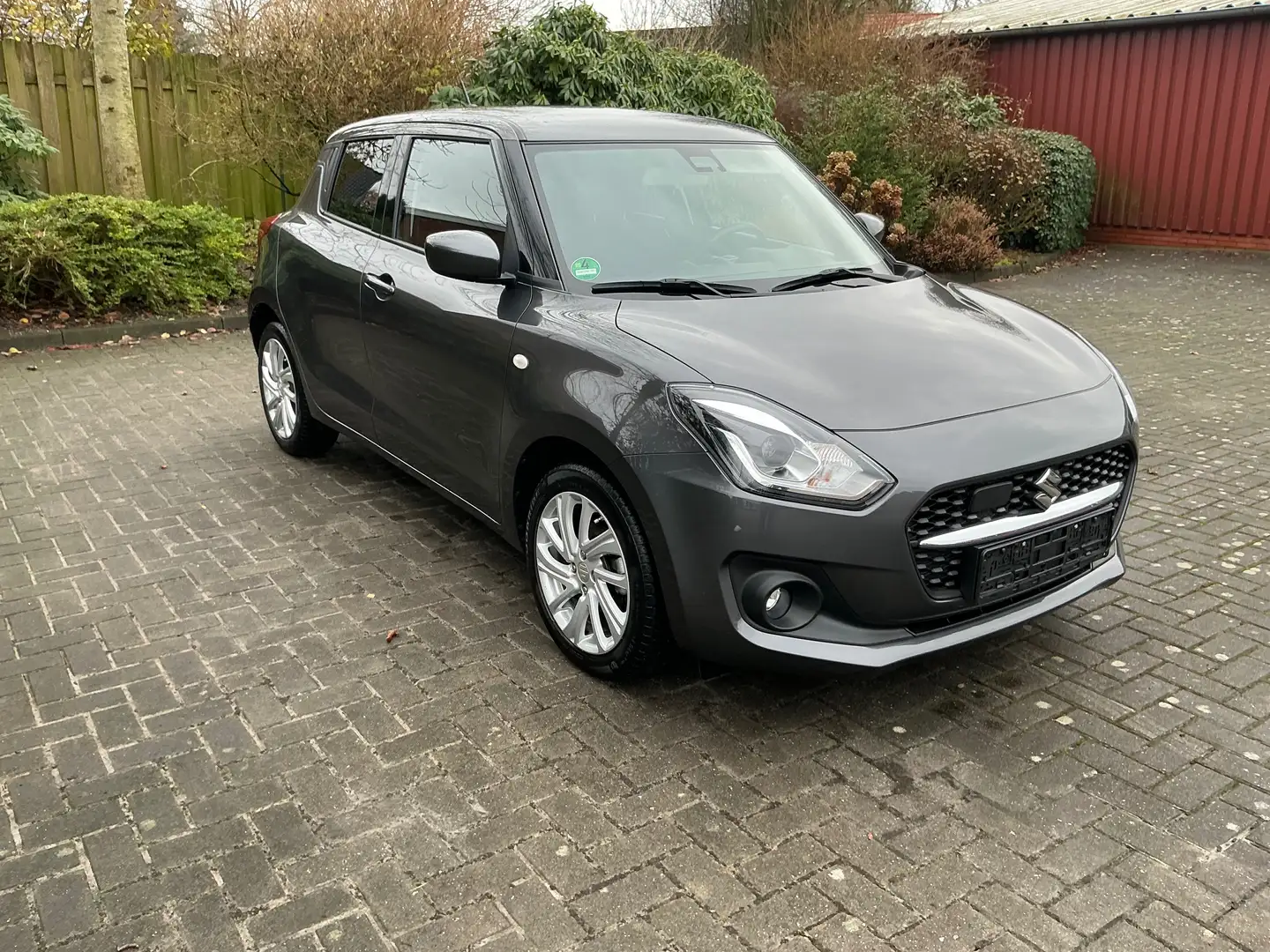 Suzuki Swift Swift 1.2 Dualjet Hybrid Comfort 1.Hd+SH+Kam. Gri - 2