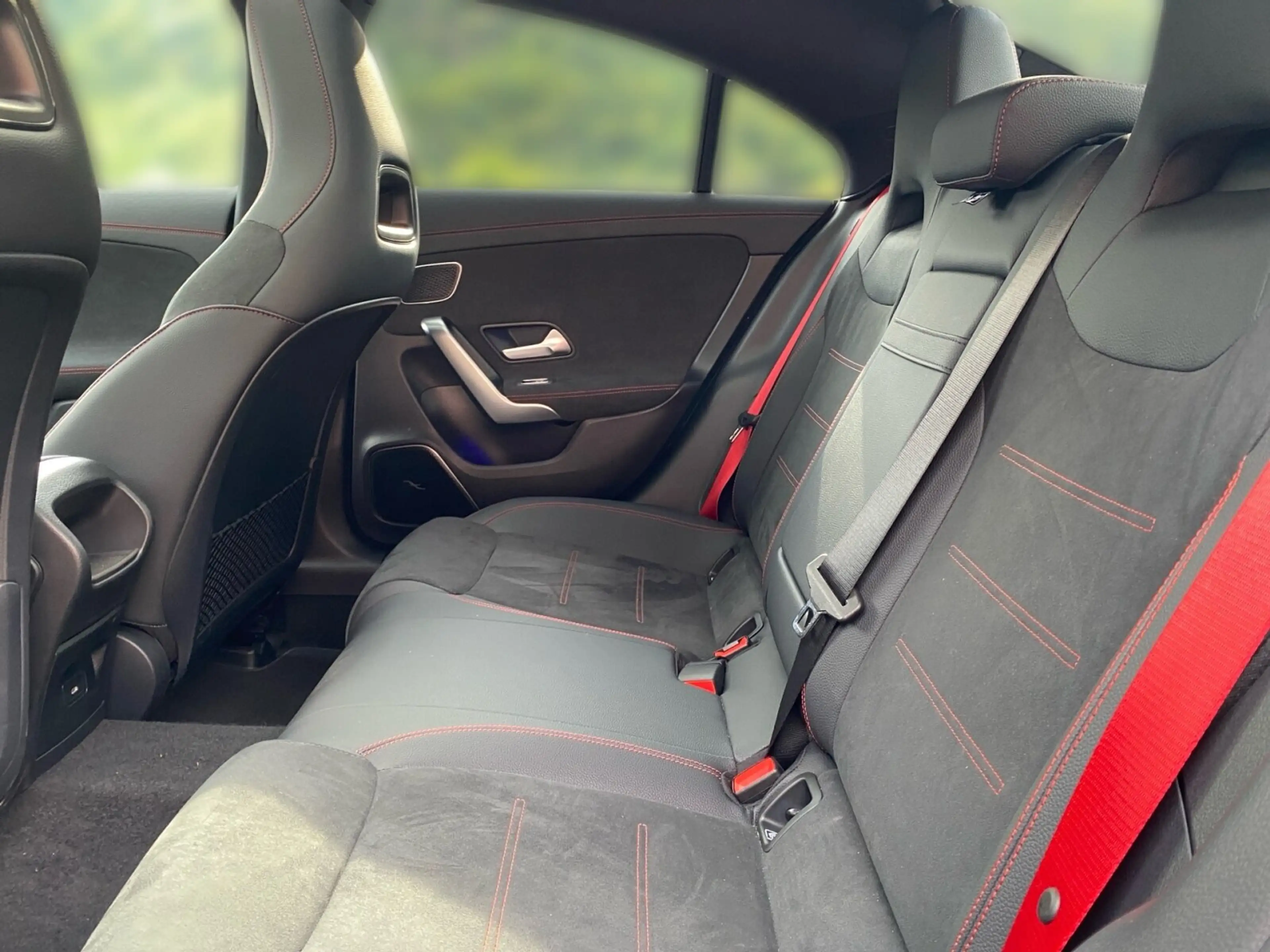 Mercedes-Benz CLA 35 AMG AMG CLA 35 4M Coupé *NIGHT*RFK*MBEAM*PANO*DISTR* — photo 11