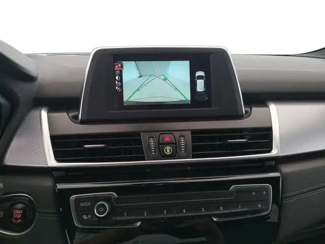 BMW 2 Series view 22