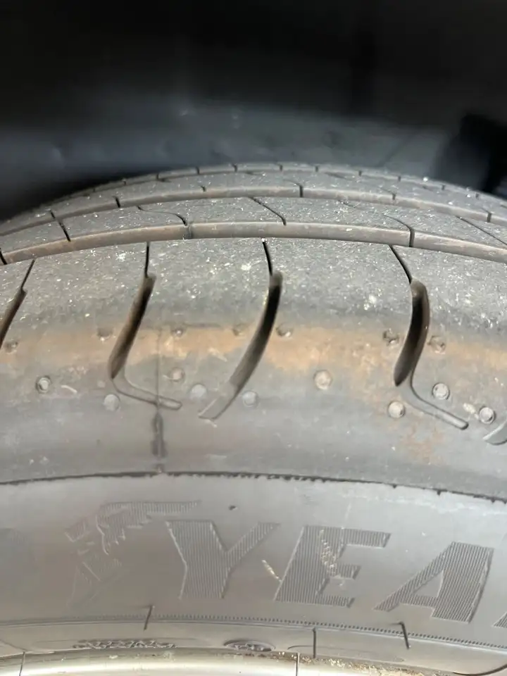 Mercedes-Benz 230 E mit H Kennzeichen Schöner Zustand, foto 9