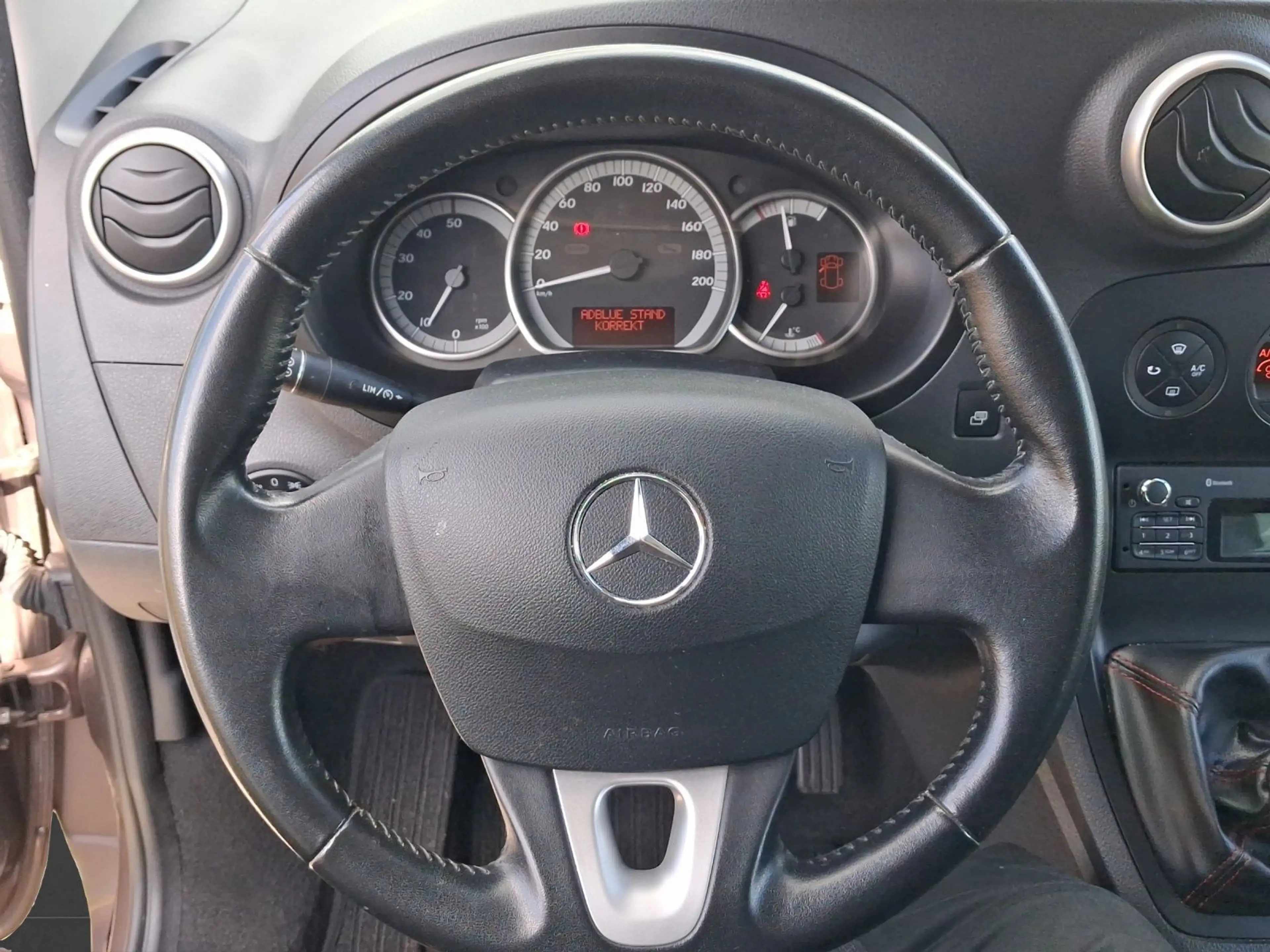 Mercedes-Benz Citan Kombi 111 CDI LANG Tourer EDITION KLIMA SI — photo 9