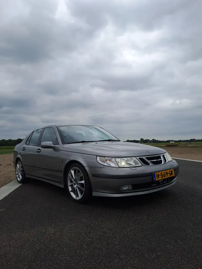 Saab 9-3 2.3 Turbo Gris - 2
