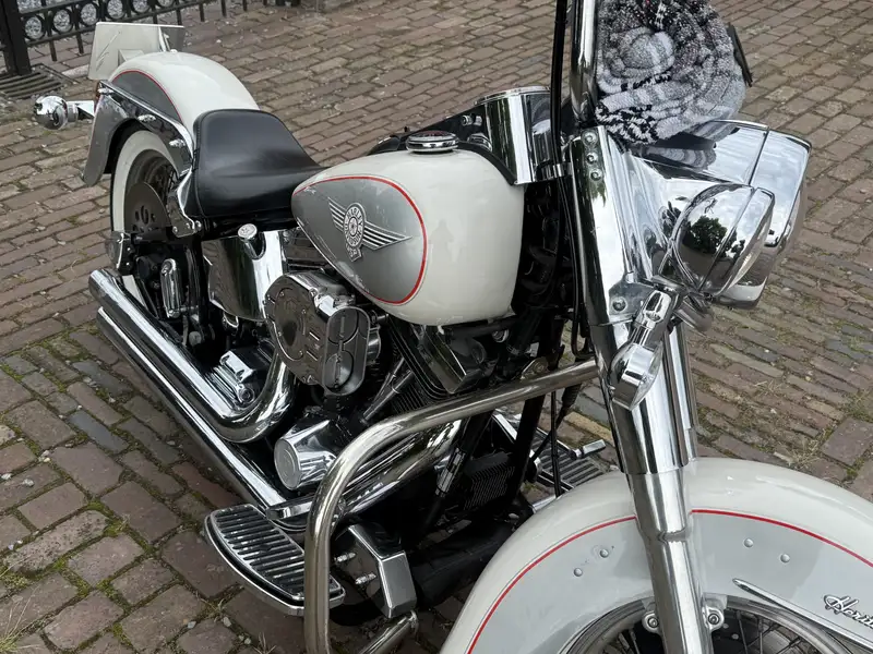 Harley-Davidson Heritage Softail - foto 7