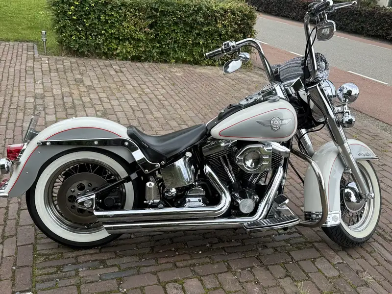 Harley-Davidson Heritage Softail - foto 6