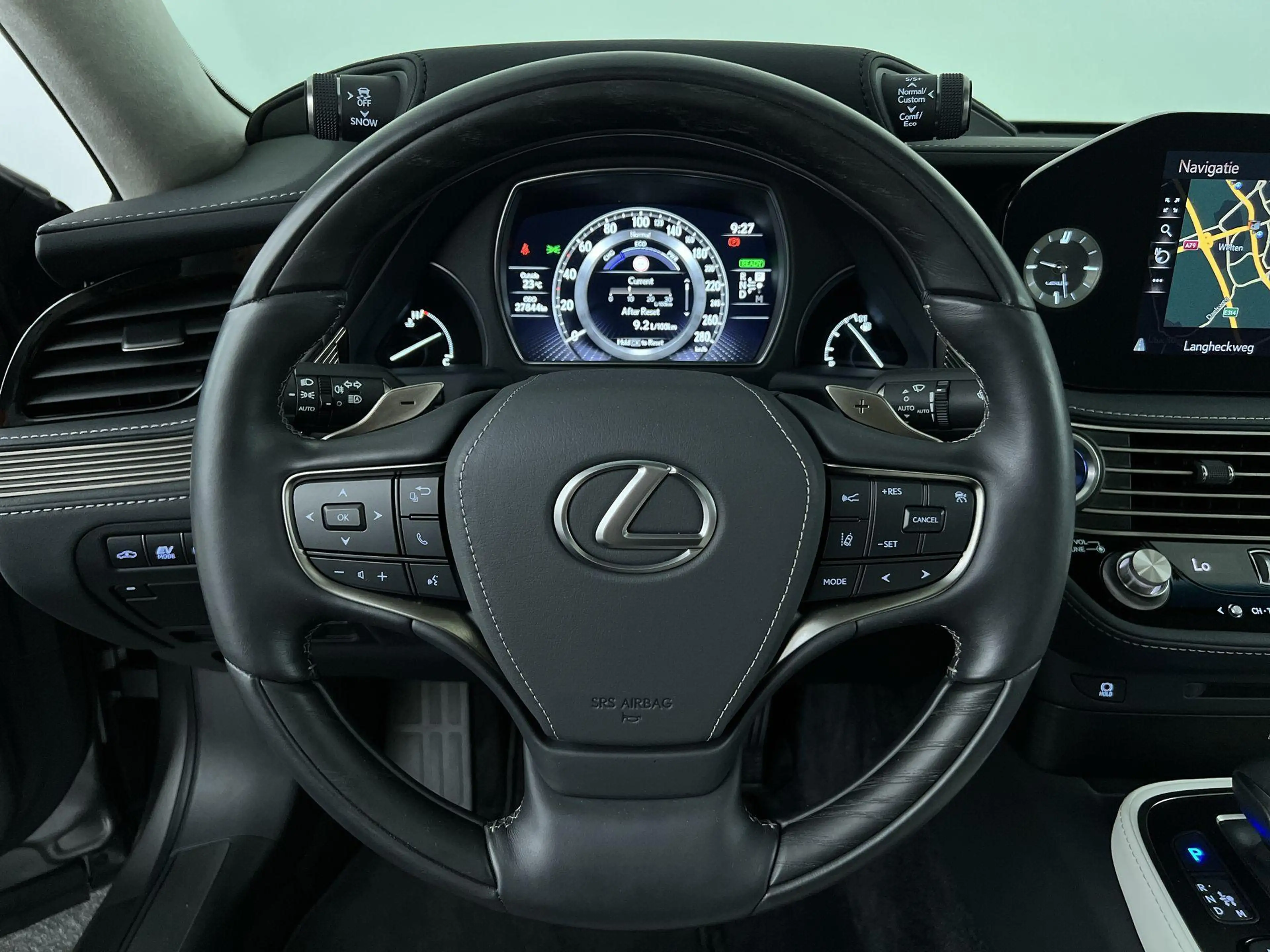Lexus LS 500 500h AWD President Line — photo 15