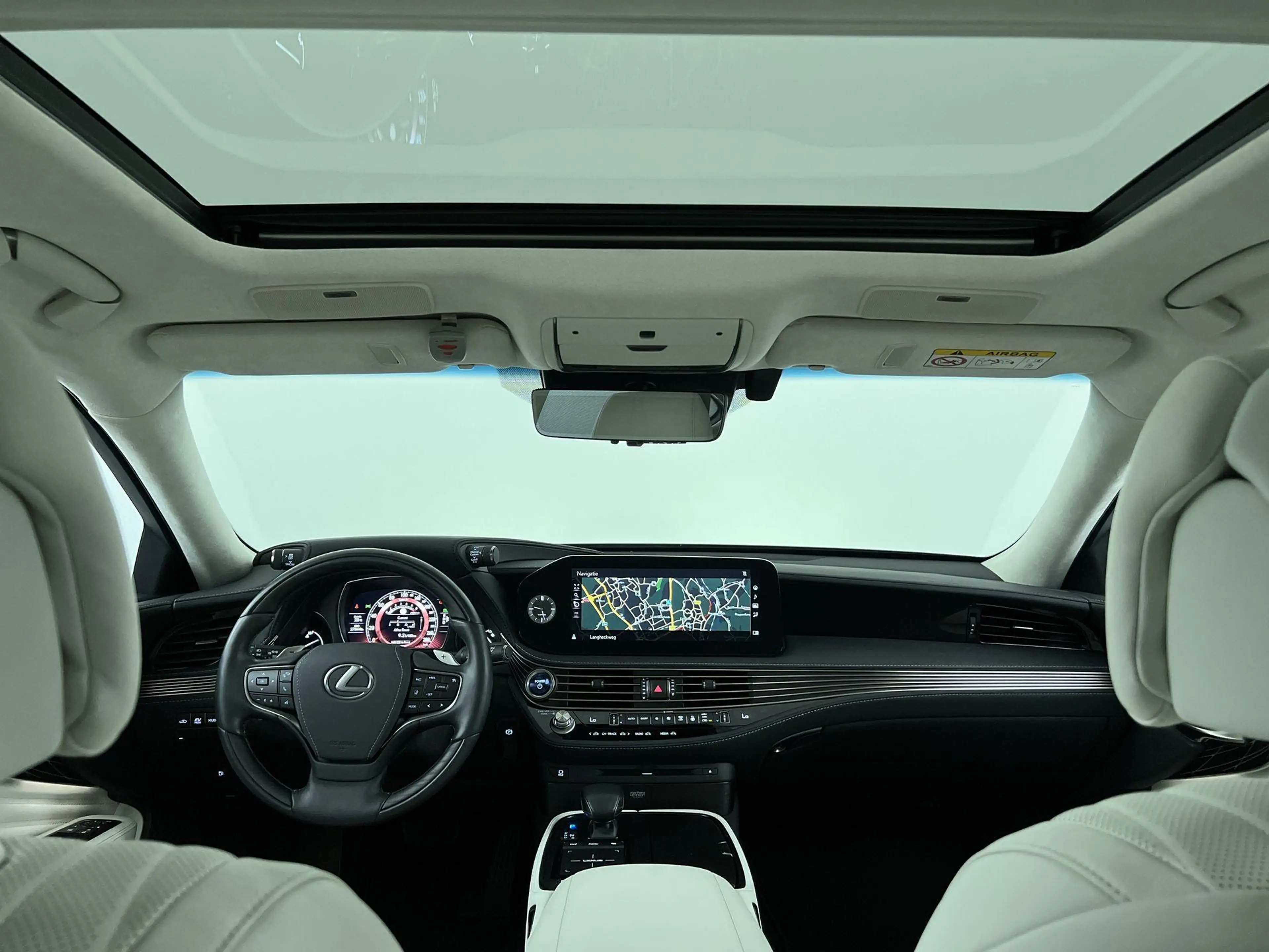 Lexus LS 500 500h AWD President Line — photo 14