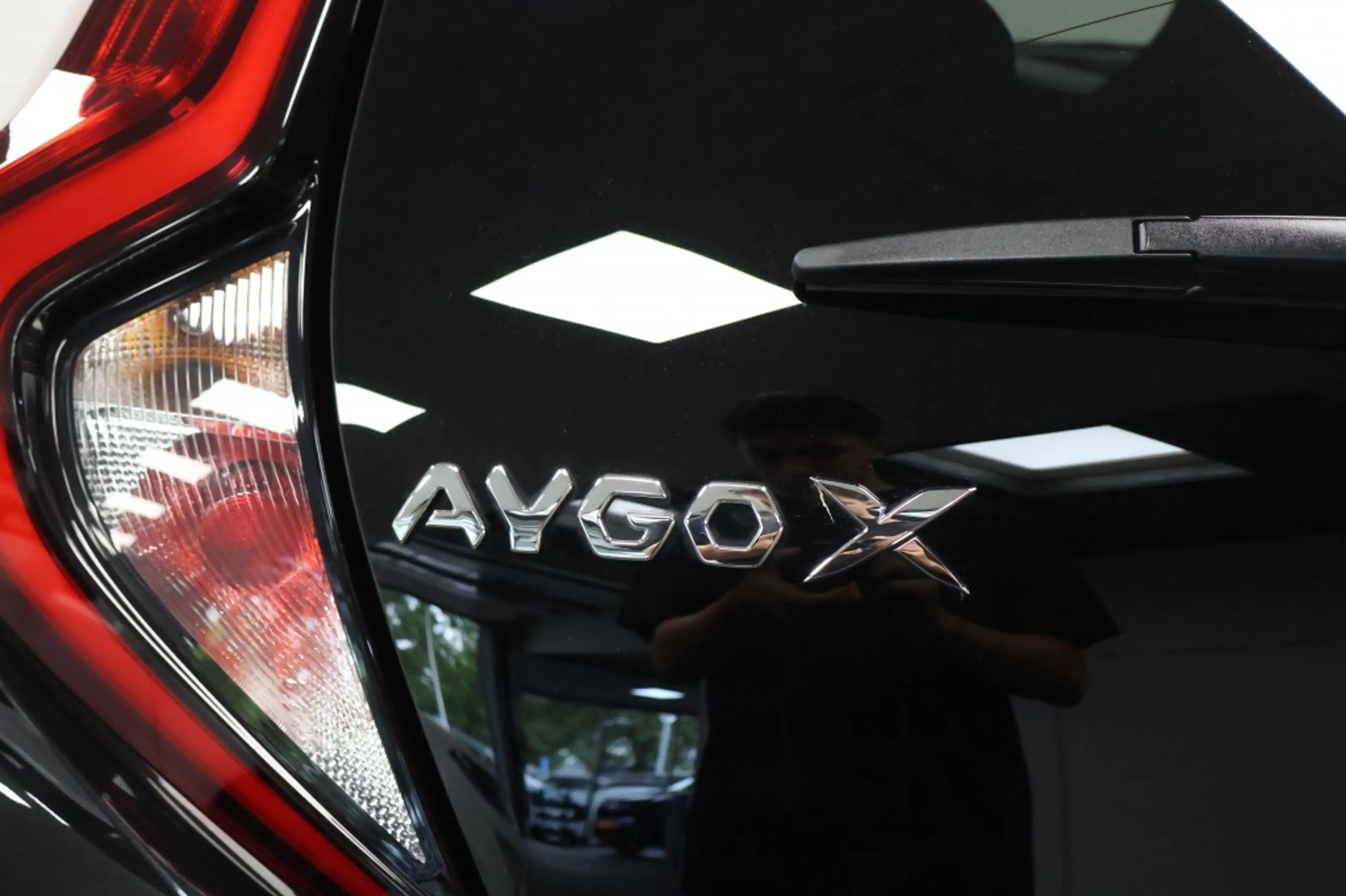Toyota Aygo X 1.0 VVT-i AUT Premium | Open Dak | Cabrio — photo 14