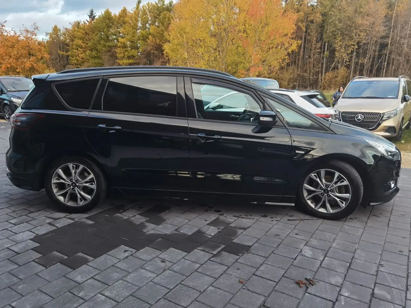 Ford S-Max S-MAX ST-Line Schwarz - 2