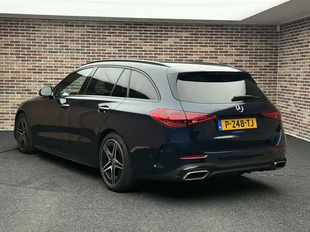 Mercedes-Benz C Class view 15