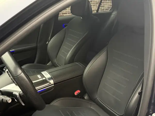 Mercedes-Benz C Class view 9