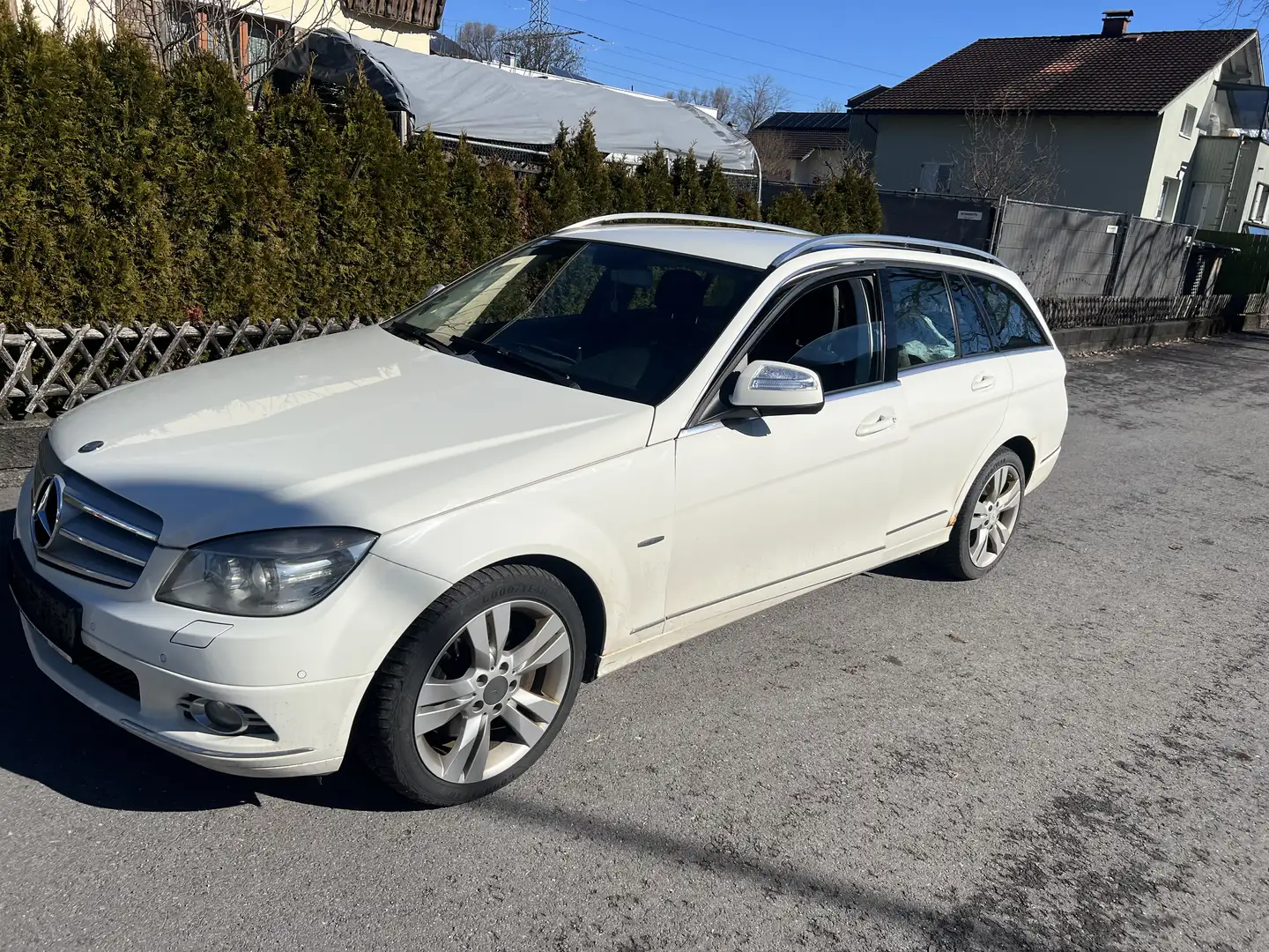 Mercedes-Benz C 320 T CDI DPF 4Matic 7G-TRONIC Avantgarde - 2