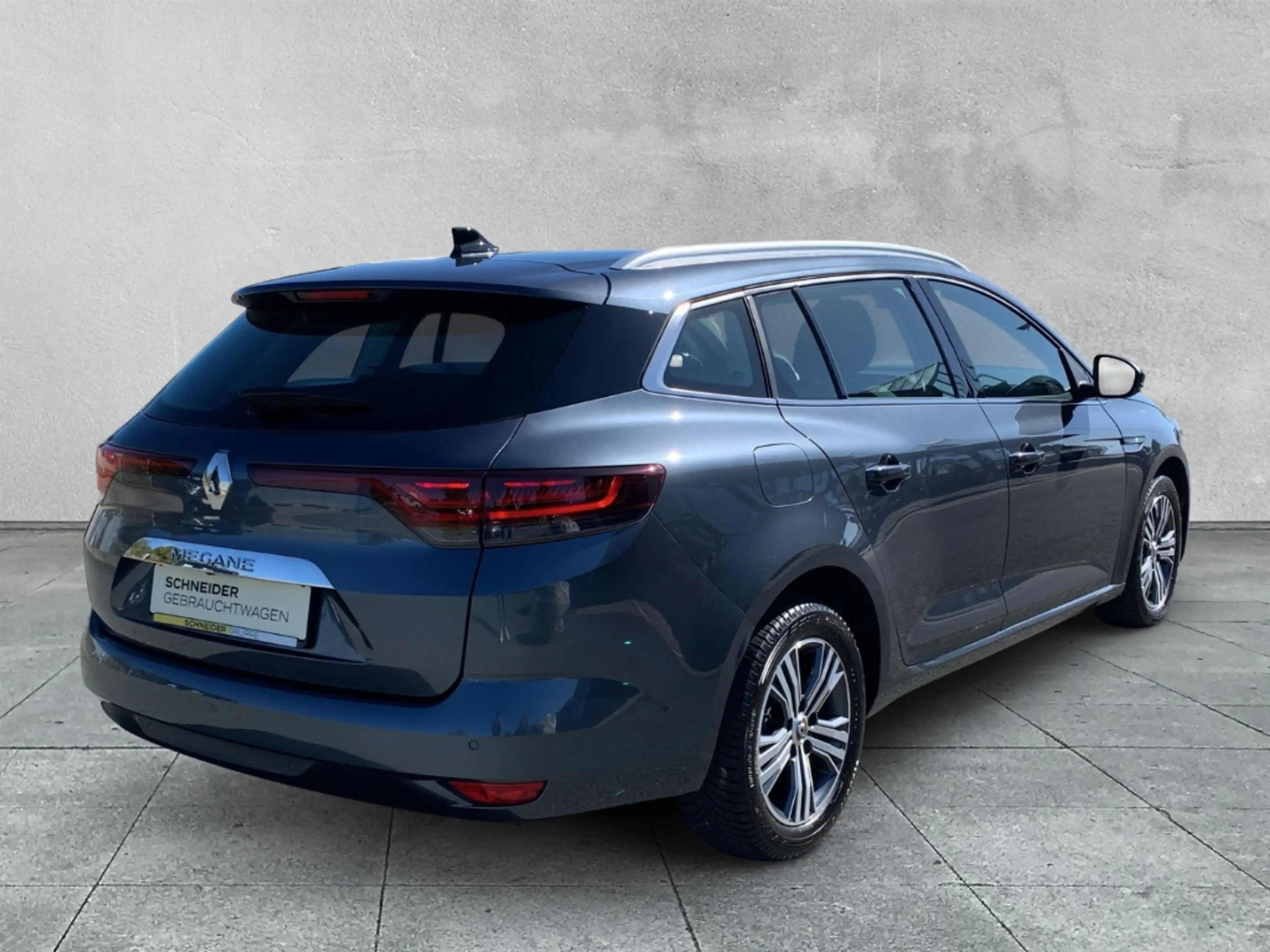 Renault Megane IV GRANDTOUR 1.5 dCI 115 EQUILIBRE Equilibre KAMER — photo 5