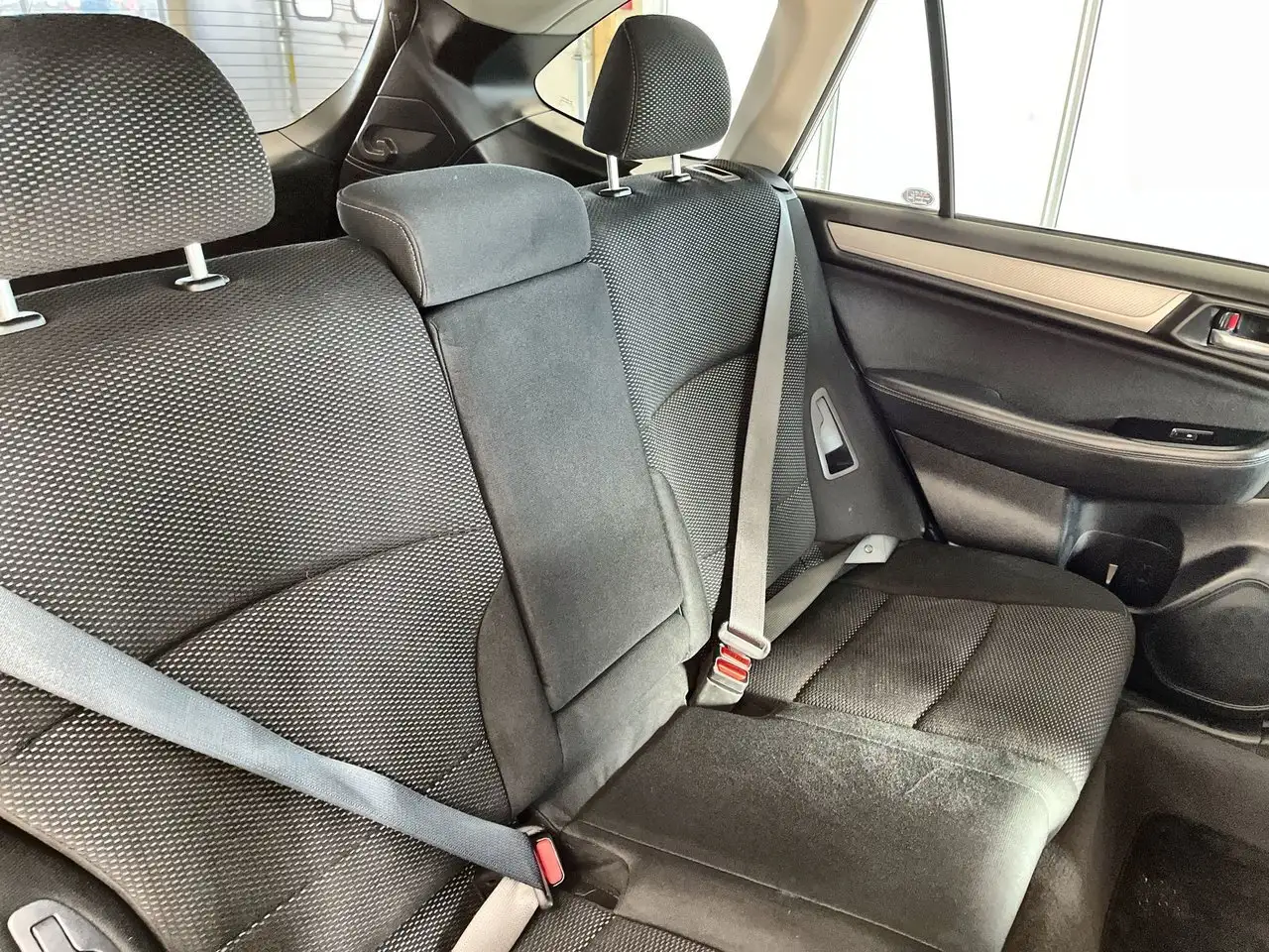 Subaru OUTBACK снимка Subaru OUTBACK